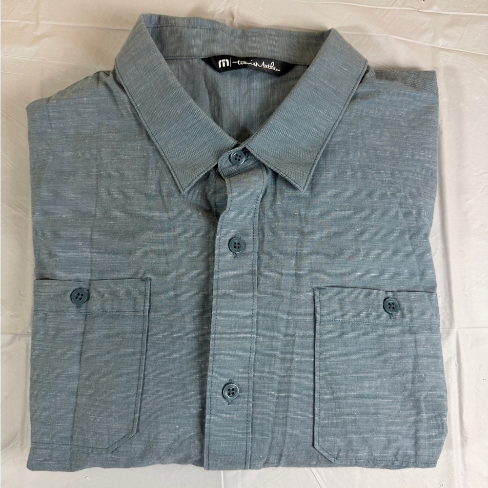 Travis Mathew Blue Casual Button Down Shirt‎